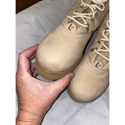 Larroude Vail Women's 6 Beige Leather Faux Fur Waterproof Ankle Combat Boots Tan