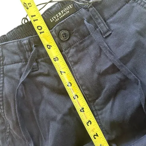 Liverpool Los Angeles women’s Catamaran Navy Relaxed Fit Chino Pants Size 6/28
