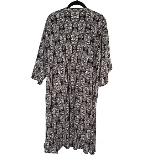Simply Comfortable Women's Black White Geometric Duster Kimono Size L Size L
