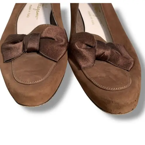 Salvatore Ferragamo Vintage Boutique Brown Suede Bow Flats Size 7 Classic