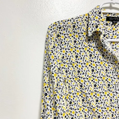 Velvet Heart Velvet Floral Heart Long Sleeved Button Down Top