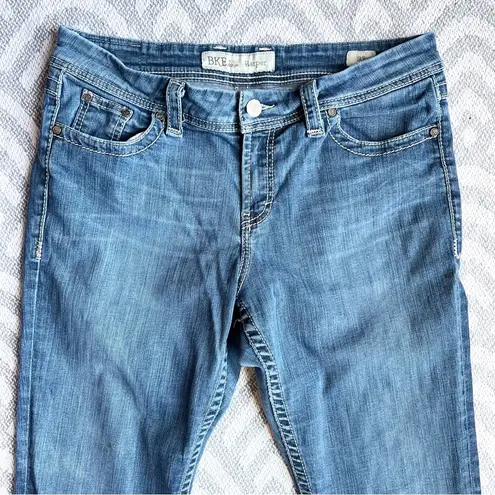 BKE THE BUCKLE // Women’s Harper 24” Crop Blue Denim Jeans Plus Size 33