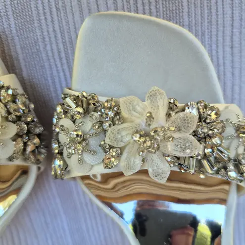 Badgley Mischka Alexa Embellished Block Heel Shoes