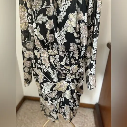 River Island black floral deep v long sleeve dress size 10 NWT