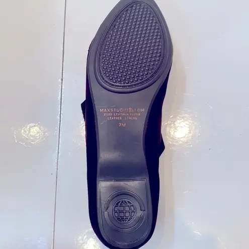 Max Studio  Lively 2 dark brown 💯 suede flats. Traction bottom.Size 6.5 NWT/Box