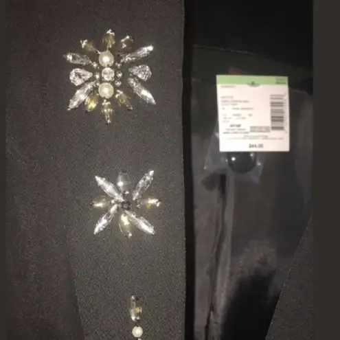 simply styled 🆕  Black Medium Petite jacket