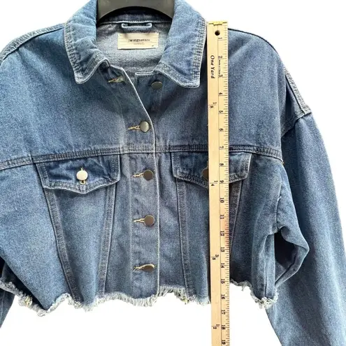 JW Signature Cropped Jean Jacket M Blue Fray Hem STATE Graphic Raw Hem Y2K Style Size M