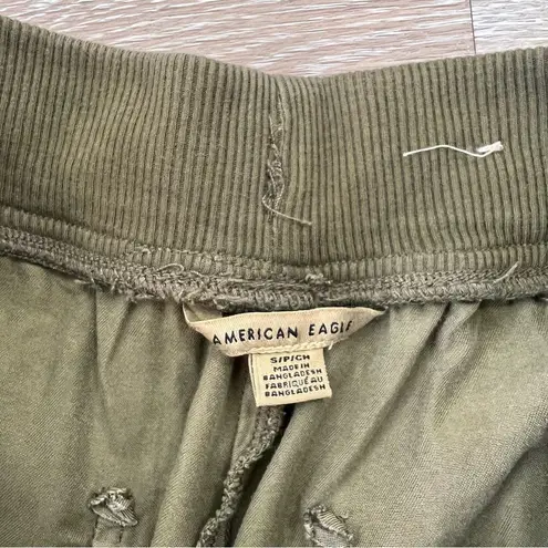 American Eagle  green utility cargo joggers