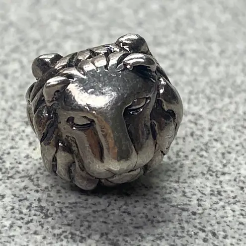 Chamilia Sterling Silver Lion Head Charm Bead 925 Country Farmhouse Animal Lover