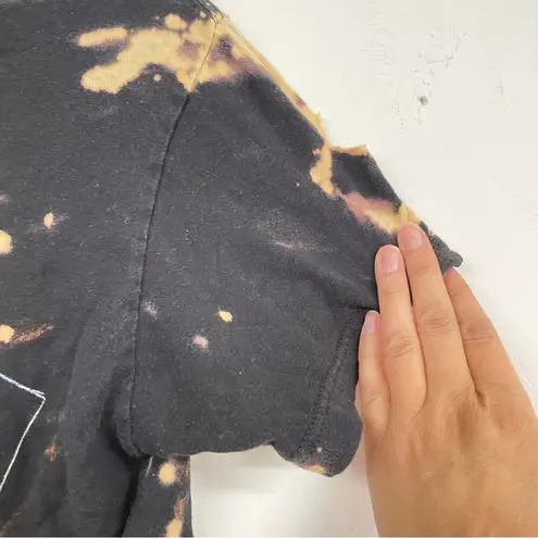 Paramore Black Tie Dye Band Tee Womens S Heavily Distressed Short Sleeve Shirt