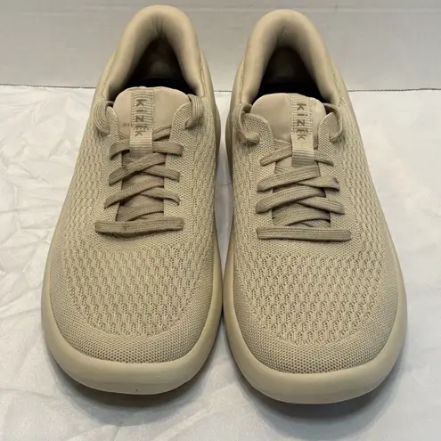 Kizik Roamers Men’s 9.5 Women’s 11 Beige Size undefined