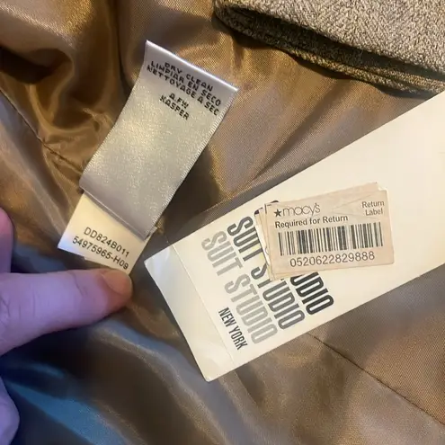 SUIT STUDIO Fall Daze Taupe Lined 3