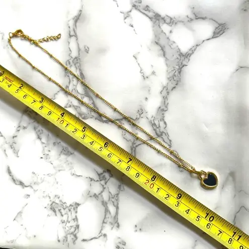Dainty gold tone heart pendant necklace Gold