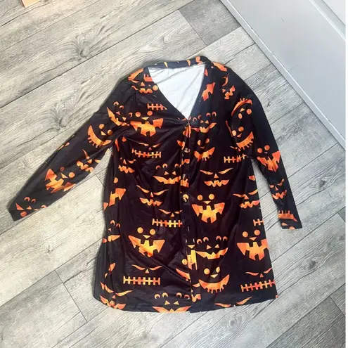 NWOT Womens Halloween Pumpkin Jack O Lantern Womens Button Up V Neck Button Down Black Size 2X