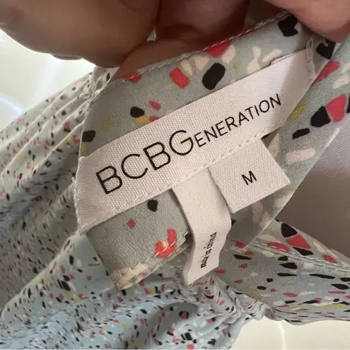 BCBGeneration BCBG Grey/Blue Confetti Splashed Cross Front Mini Size Medium