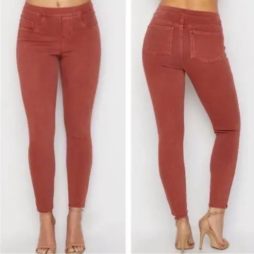 Spanx  Jean-ish Ankle Leggings In Island Red Size M