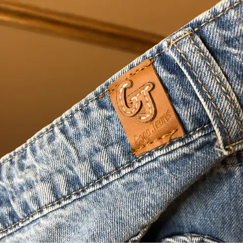 Gogo Jeans Distressed Straight Leg Mom Jeans Light Wash Juniors 9