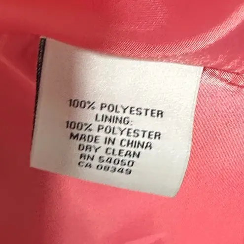 Nipon Boutique elegant 2 piece dress jacket set. Embellished neckline Pink Size 6