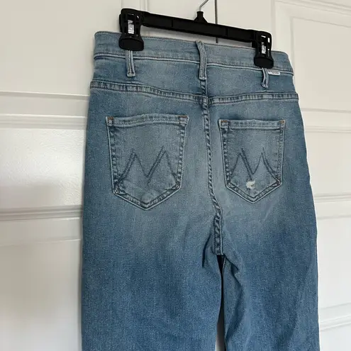 Mother The Hustler Ankle Fray Thrilling Shots