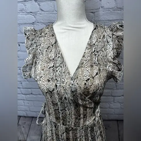 Q2 v neck wrap dress metallic snake print small Silver