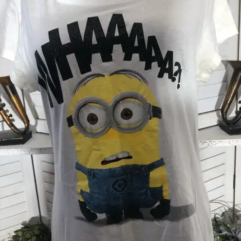 Despicable Me Minion Graphic T Shirt White Yellow Junior XL Size undefined