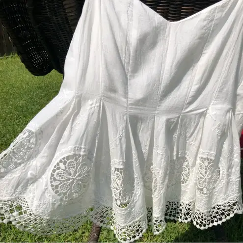 Dance & Marvel  | Lace White Top M