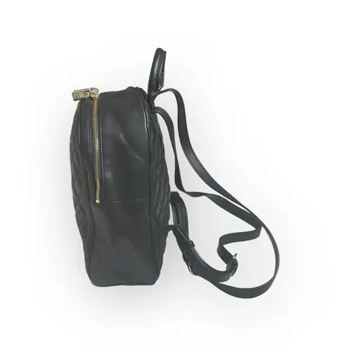 Love moschino new ❤︎︎ Quilted Logo Hardware Backpack ❤︎︎ Black Gold Hardware ❤︎︎