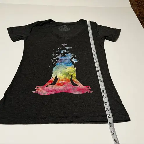 The Mountain  Womens Size‎ Small Grey Gray Short Sleeve Shirt Yoga Zen Peaceful