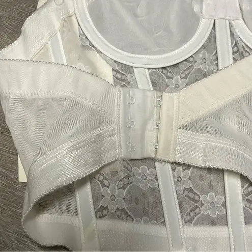 American Vintage vintage white lace corset by gelmart size 32A Y2K/2000s new with tags