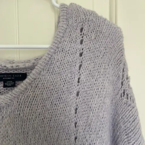 American Eagle EUC | American‎ Eagle women’s jegging fit hooded sweater — small