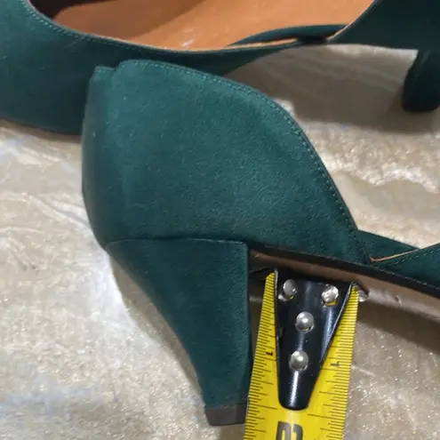 Giorgio Armani Green Pumps Short Heels Women Shoes Size 8.5