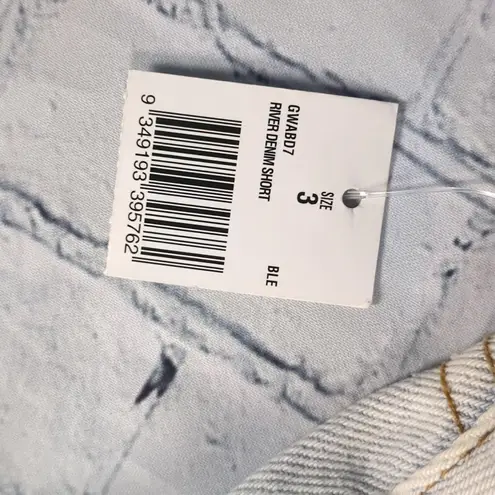 Rip Curl  distressed fringe river denim shorts size 3