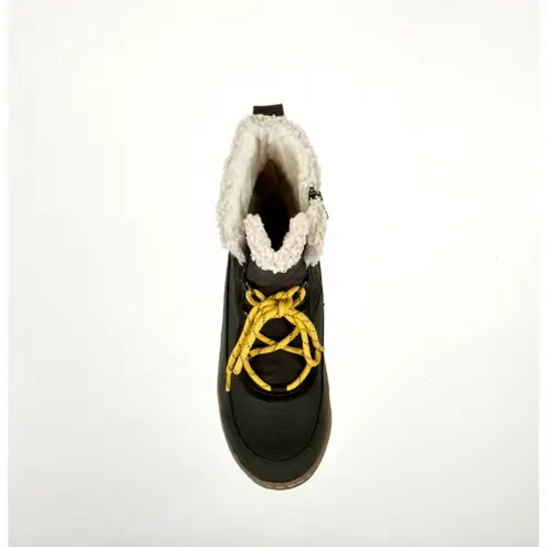 Baretraps Womens Alta Cold Weather Bootie - Pine Suede- size 9.5