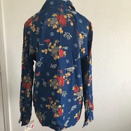 Liz Claiborne  button down blouse Large