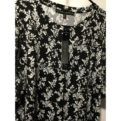 Cynthia Steffe Top XL Black White Floral Sheer Puff Sleeve Blouse New with Tags