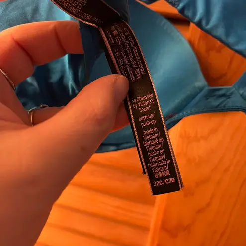 VS so obsessed by Victorias Secret push-up bra in blue size 32C