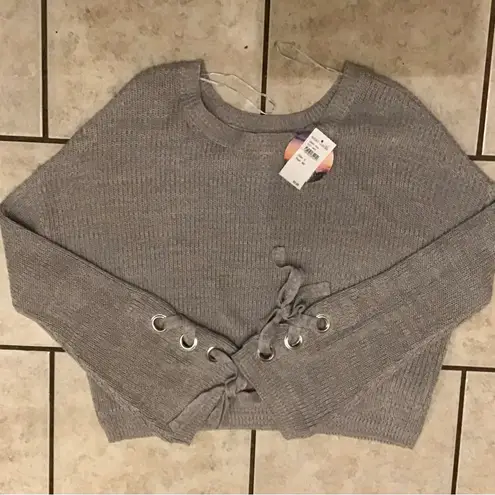 Love by Design Grommet Sleeves Sweater - Nordstrom Small NWT