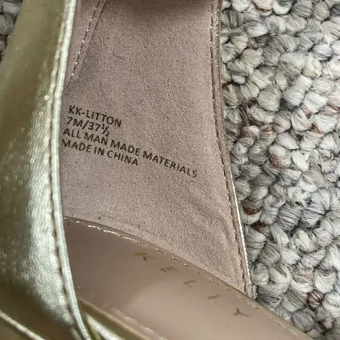 Kelly & Katie Litton Platform Sandal Gold Size 7M Scalloped Strappy 4"