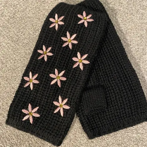 Carolyn Rowan Floral Embroidered Fingerless Gloves #35