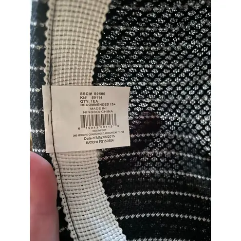 EUC Black and white pinstripe woven fedora hat, one size