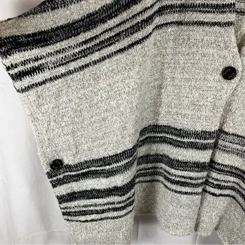 BCBGMAXAZRIA BCBGMaxAzaria Women’s Poncho Sweater Top Acrylic Gray & Black Stripes Size S/M