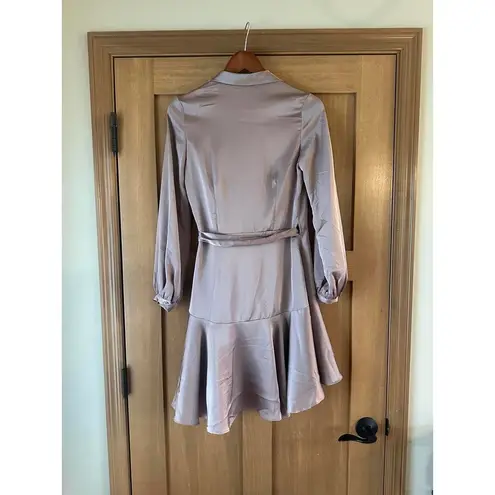 Lucy Paris NWOT Adonia Satin Wrap Dress in Lavender Women’s size Small