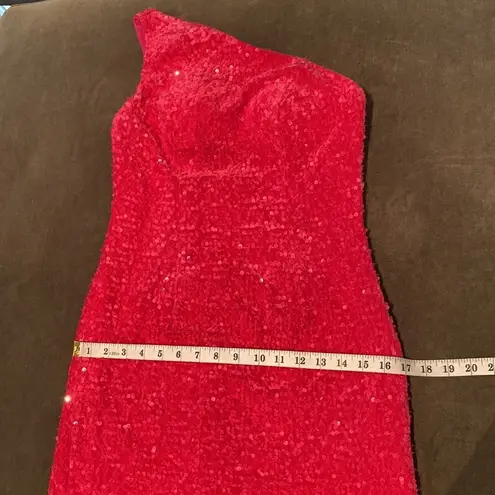 Women’s Sequined One Shoulder Short Pink Party or Prom Dress Size 4 Pink