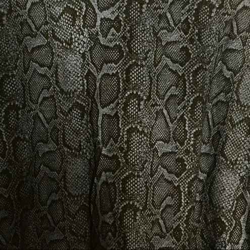 Onzie Shirt Women One Size Blue Navy Serpent Slouchy Boyfriend Sweatshirt Casual