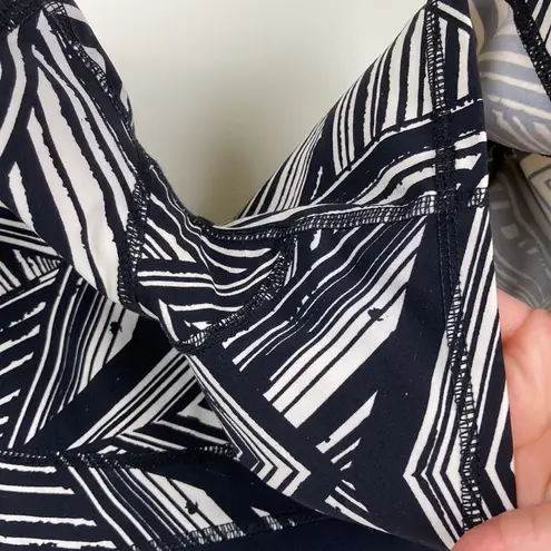 Sweaty Betty Power Shorts Biker Women’s Size Medium Black White 4”