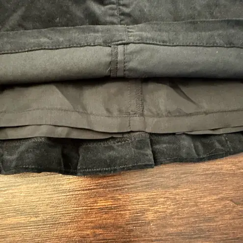 W by Worth black velvet knee length skirt size 8