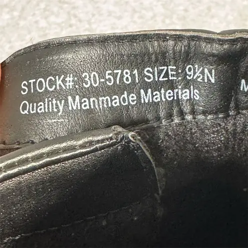 Easy Street Women's Black Vegan Ankle Bootie Size 9.5 Narrow Casual Flat