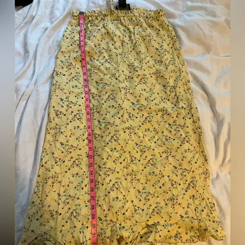 Requirements Butter yellow floral print maxi flowy skirt ruffle drawstring waist size S-M - Image 3