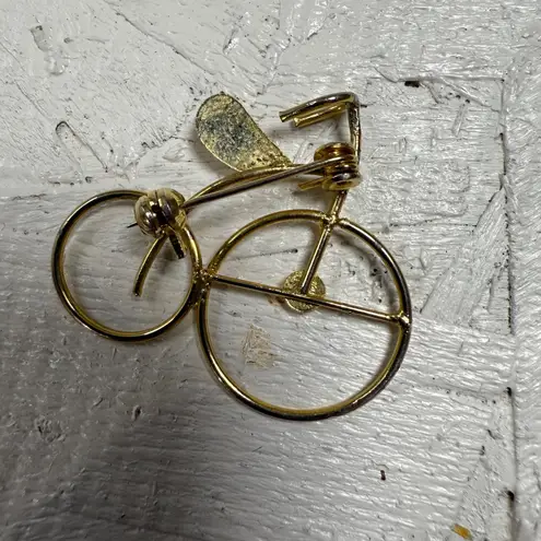 Vintage Gold Tone Bicycle Brooch Pin Miniature Bike Jewelry