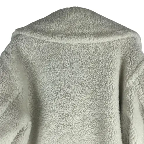 Babaton Aritzia Wool Double Breasted Short Teddy Coat Cream White Size 2